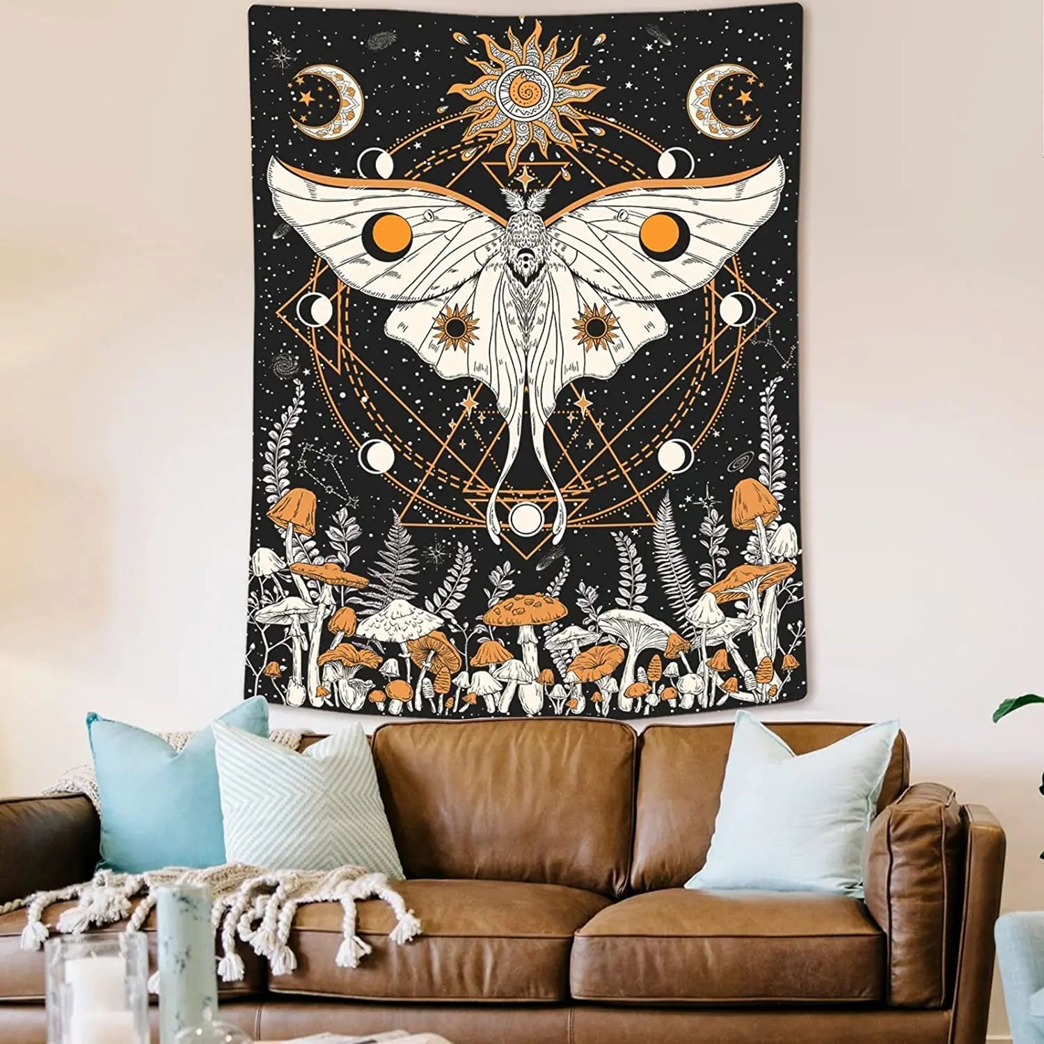Vue de face de la tapisserie murale avec motifs géométriques psychédéliques