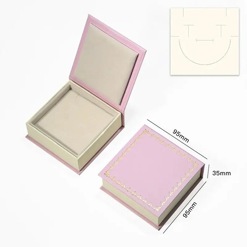 boîtes bijoux classiques bordure dorée motifs floraux opaques vert clair rose pâle jaune clair