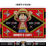 tapis d'entrée one piece noir blanc rouge personnages bienvenue chez toi logo/svg anime moderne