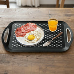 plateau service alimentaire plastique noir blanc gris perforations moderne minimaliste assiettes couverts