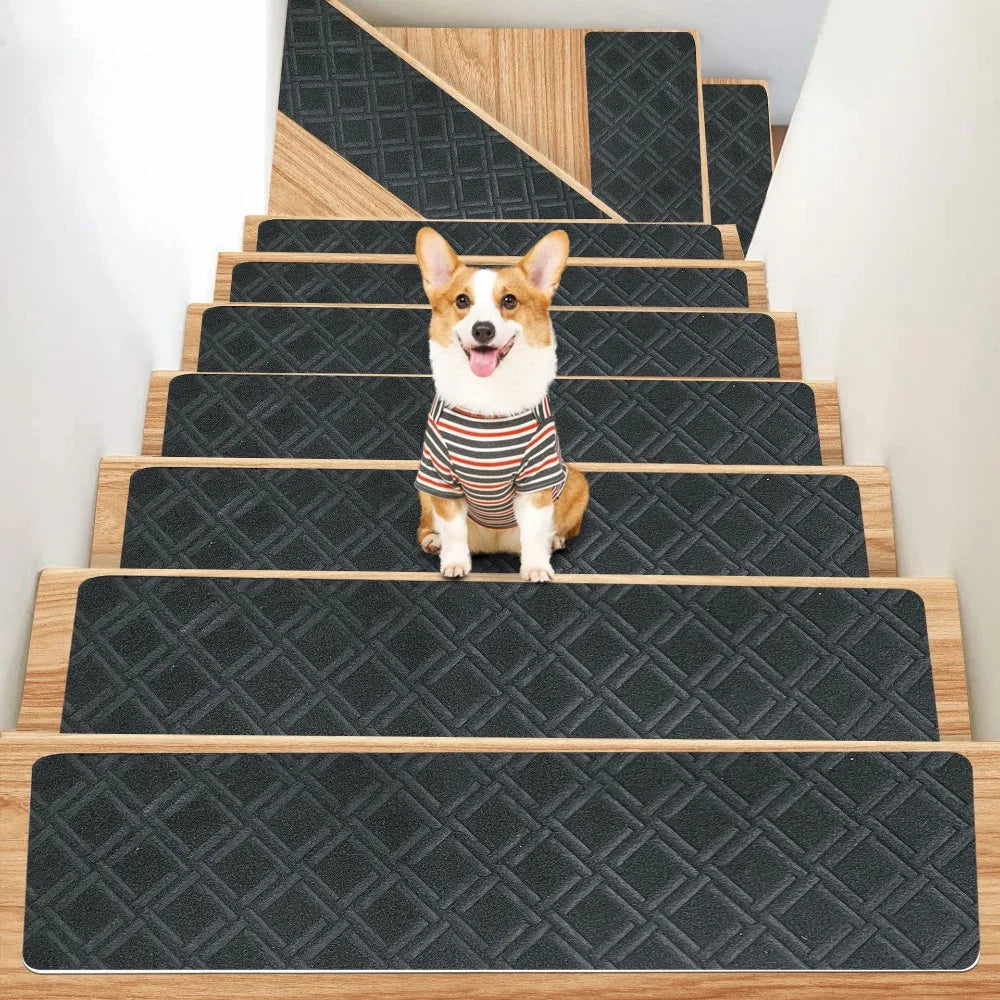 tapis marches escalier marron beige gris motifs géométriques adhésif antidérapantintérieur moderne minimaliste
