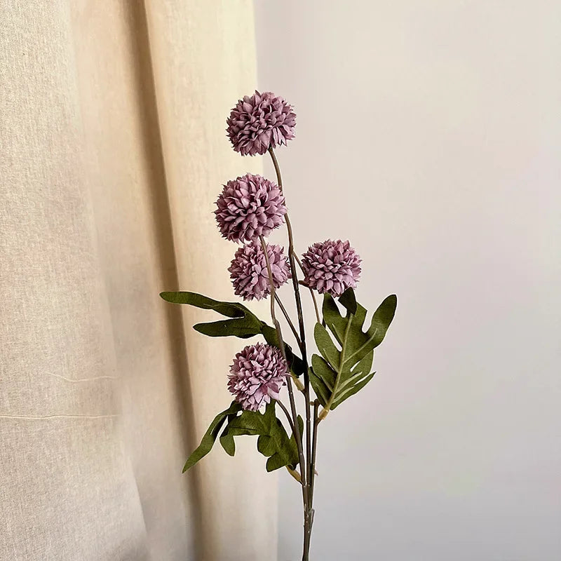 décoration intérieure bouquet dandelions artificiels 50cm couleurs automnales vase céramique blanc