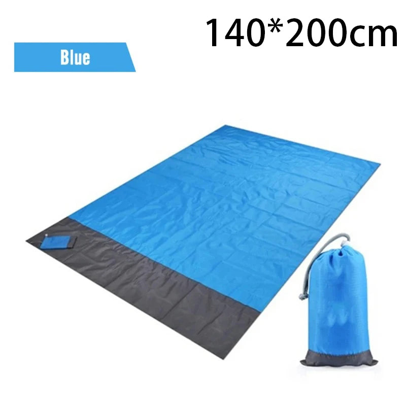 tapis plage imperméable bleu moderne sac rangement clous carabiner camping