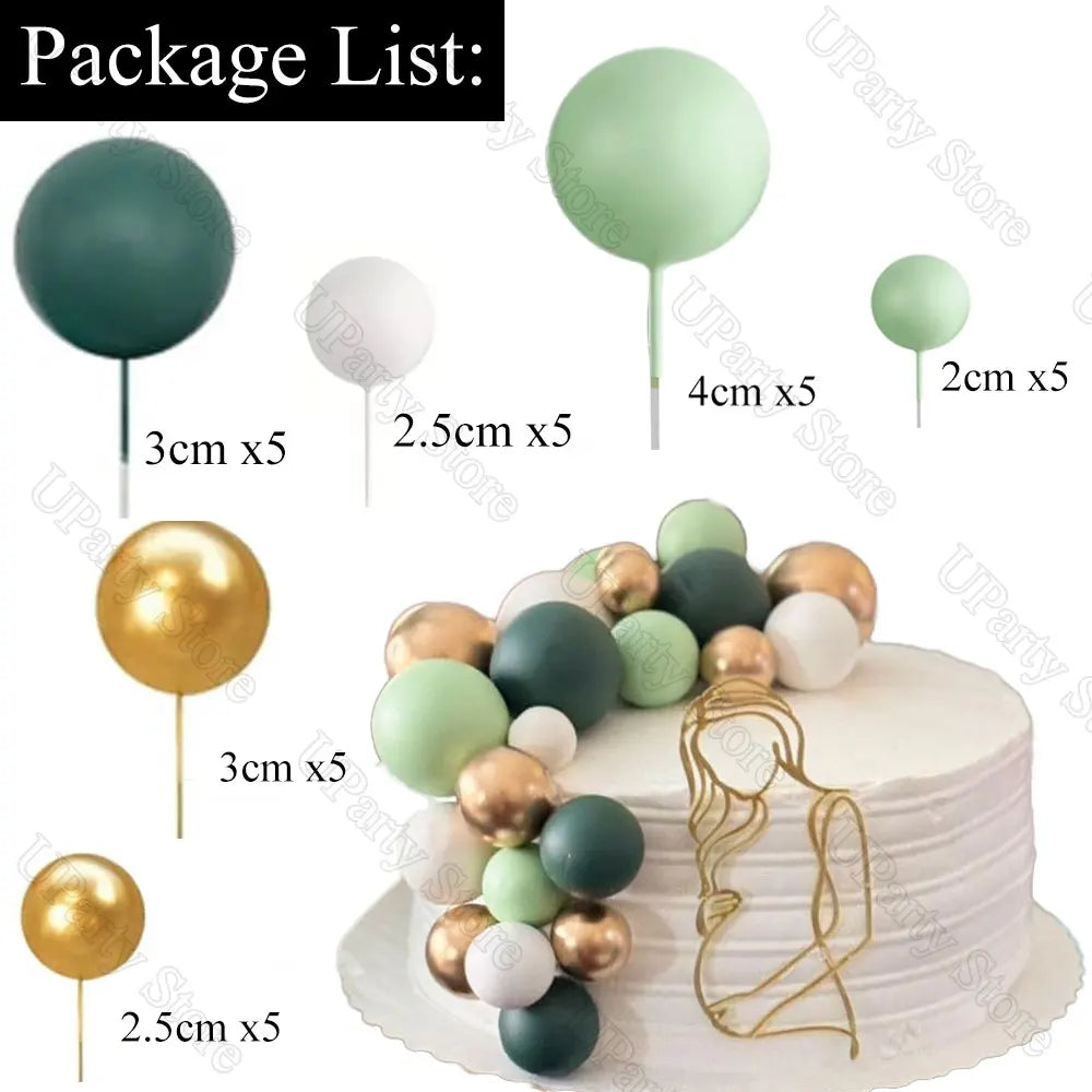 décorations gâteau boules vertes dorées mariage anniversaire moderne élégant festive enfants noël