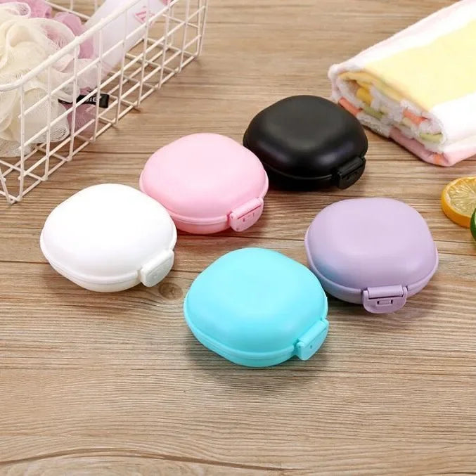 boîte savon moderne plastique rose bleu blanc violet clip portable salle bains