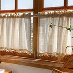 rideau blanc cassé bohème franges pompons tissage texturé motif carré translucide décoration intérieure
