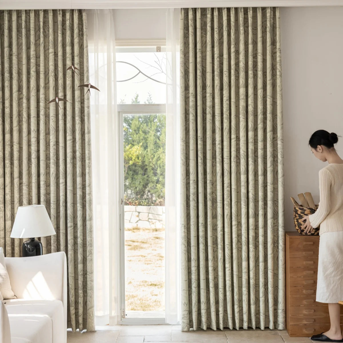 rideau occultant polyester moderne beige gris marbré abstrait opacité extérieure fenêtre plateHooks tape top