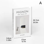 décoration intérieure livres faux blanc gris moderne minimaliste feuilles table étagère