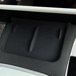 pad charge sans fil blanc adhésif moderne logo charge central voiture