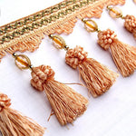ruban décoratif pompons broderie fine beige rouge bleu marron vert élégantintérieur decoration accessoires