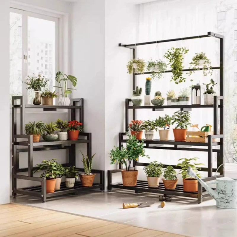 meuble plante moderne extérieur noir structure métallique pots arrosoir balcon jardin trépied multifonctionalitéTrapèze