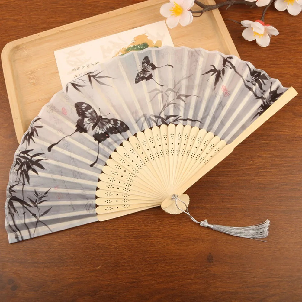 éventail pliant traditionnel papillons bambou fleurs tassel noir blanc gris