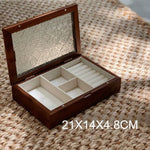 boîte bijoux bois vert vitre opaque motif floral poignée classique porte bijoux