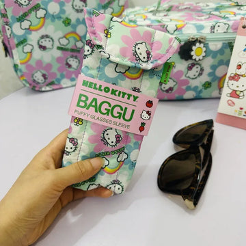 sac rangement lunettes soleil hello kitty kawaii motif fleurs puffy matelassé réutilisable multiple usage
