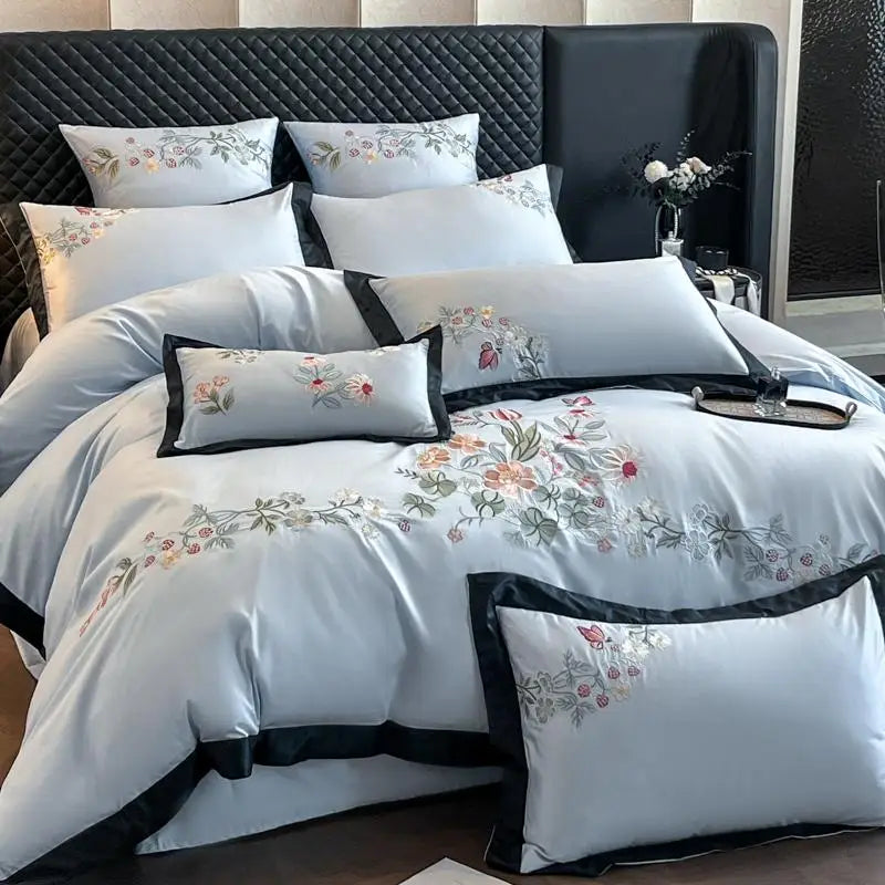 ensemble literie quatre pièces coton broderie florale classique beige housse couette drap taies
