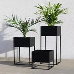 Étagère murale métal support plantes couleur noir jardin extérieur