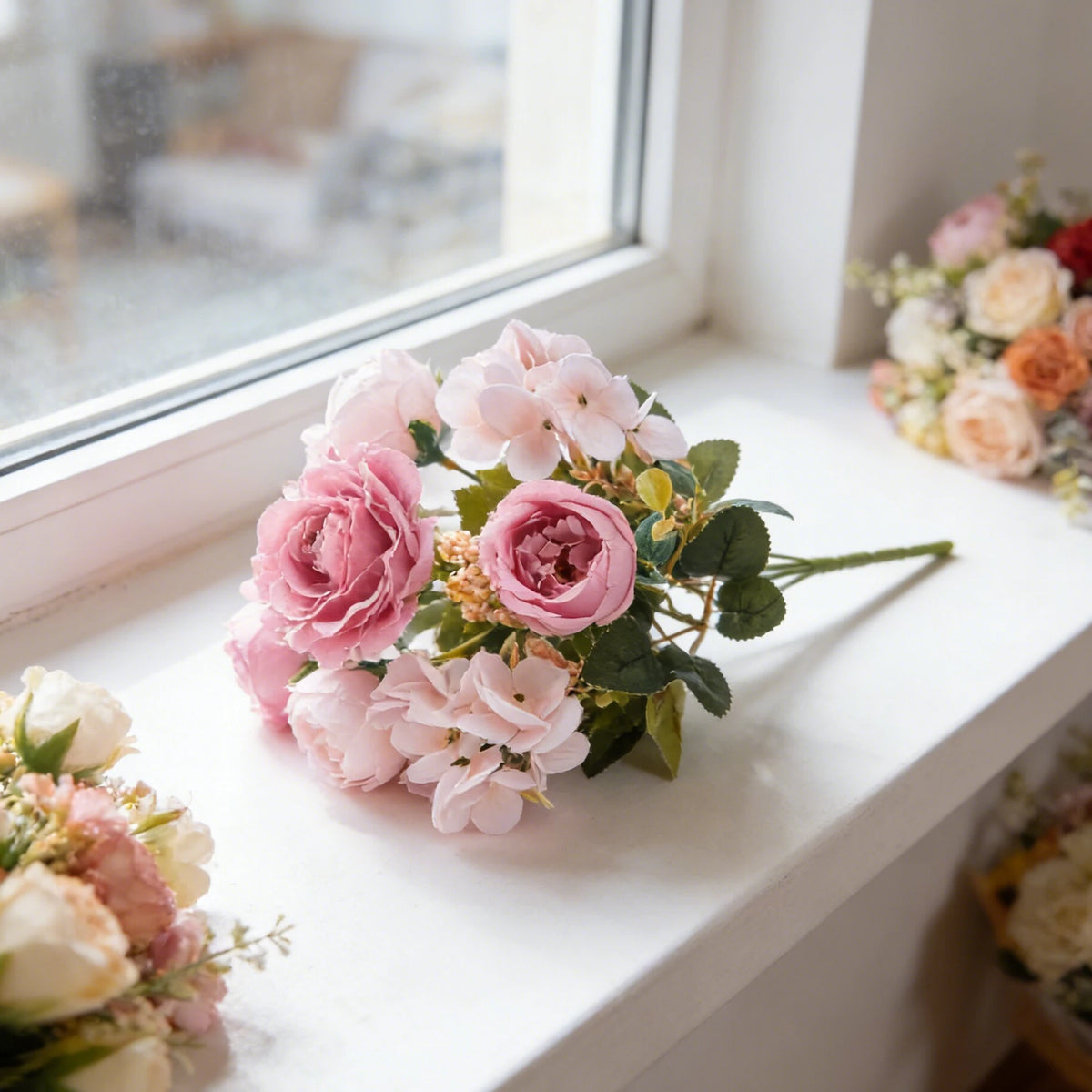 bouquet fleurs artificielles soie roses hortensias pivoines décoration mariage anniversaire intérieur moderne élégant