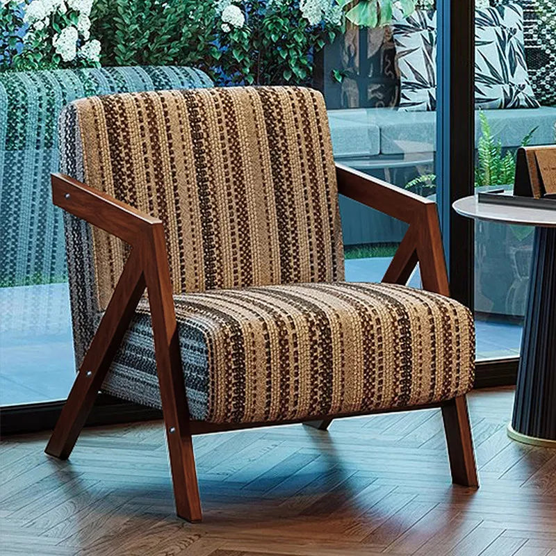 fauteuil moderne médieval bois assemblage facile salon balcon assise confortable motifs géométriques textures texturées