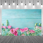 Toile de fond bois fleurs utilisée pour un shooting produit