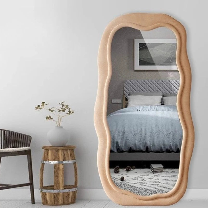 grand miroir vertical moderne cadre bois tissu velours salon chambre