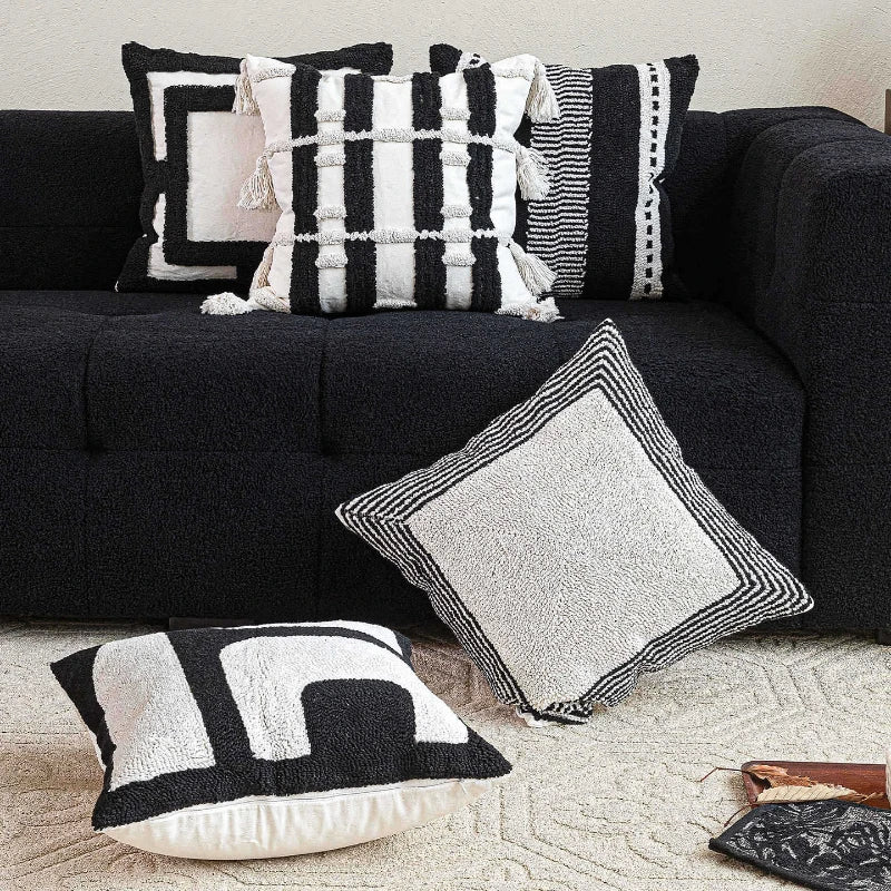 coussin noir blanc brodé géométrique moderne fixé 45x45cm décoration