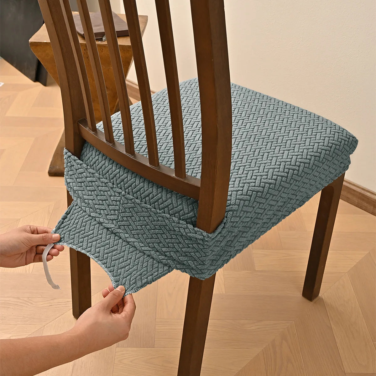 housse chaise tissée motifs géométriques gris clair élasthanne polyester élastique moderne protection anti poussière