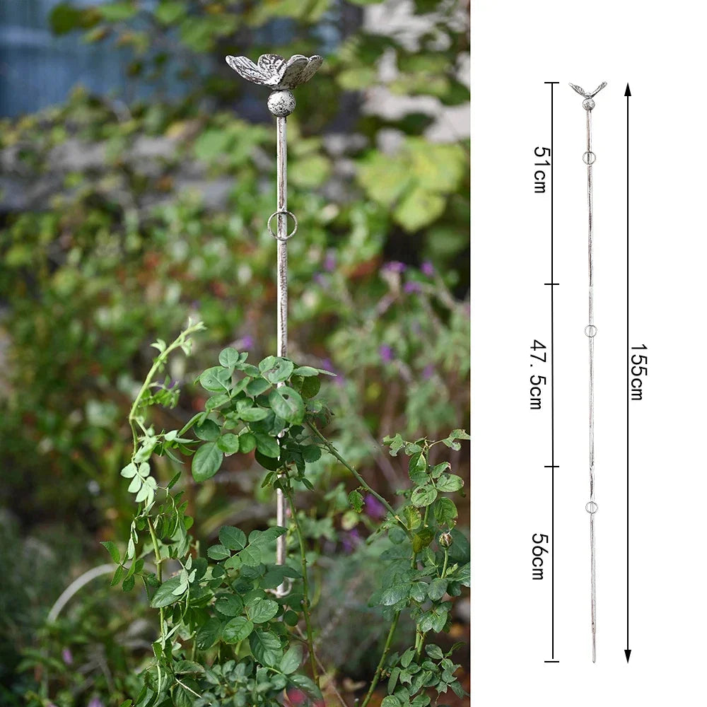support plante argenté tuteur sol coq rustique décoration verticale anneaux circulaires ornement jardin champêtre