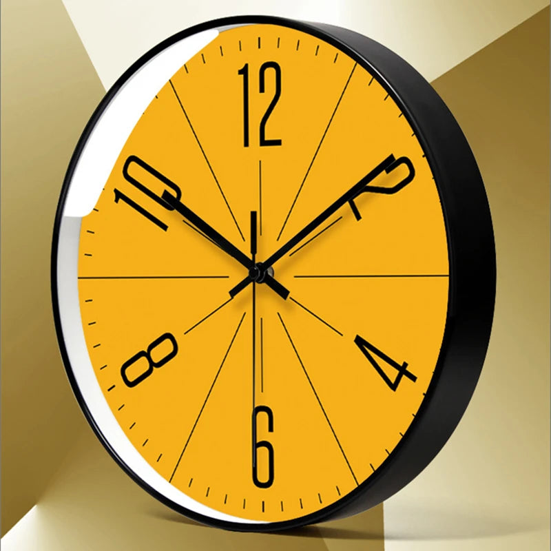 horloge murale moderne quartz facile lecture salon dorée aiguilles noires