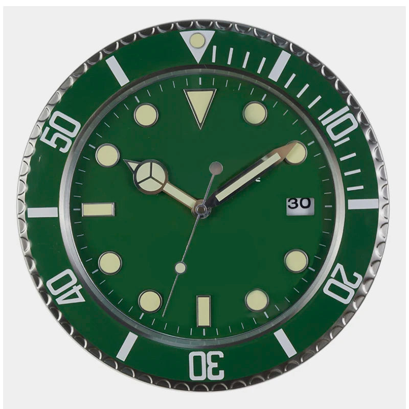 horloge murale plongée bleu vert rouge cadran lumineux aiguille quartz métal fixations