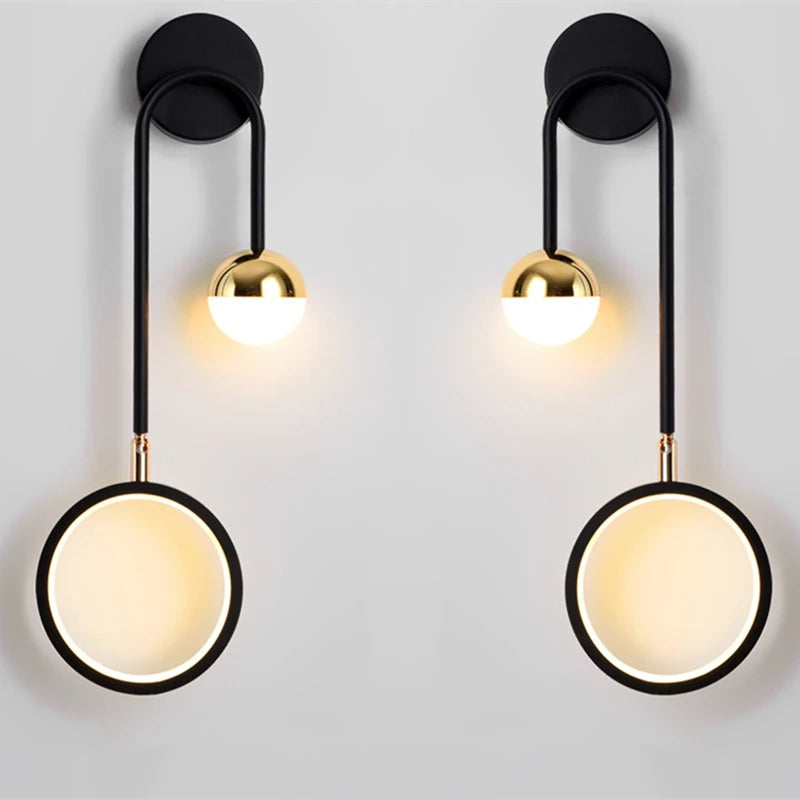 lampe murale moderne noir or blanc minimaliste éclairage cuisine chambre coucher salle manger entrée