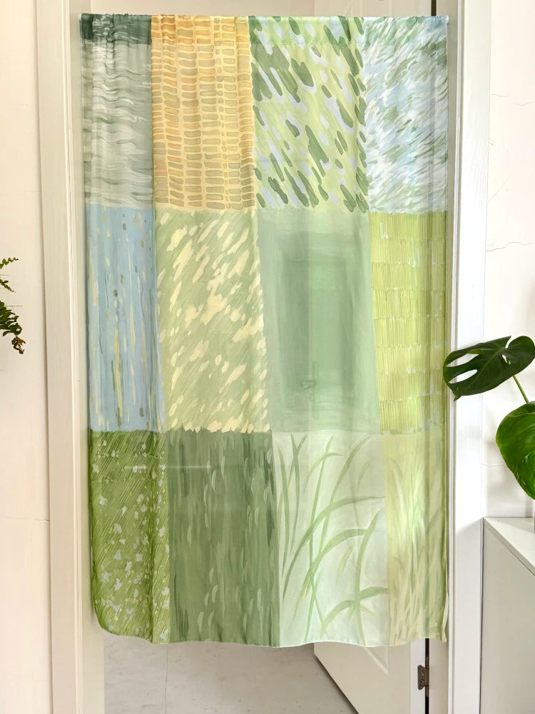 rideau semi transparent vert motif végétal aquarelle fenêtre intérieur décoration artistique nature