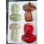 vase moderne transparent champignons colorés orange rouge bleu vert reflets