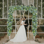 guirlande eucalyptus feuilles fleurs blanches vert marron decor boheme exterieur fixee structure métallique