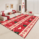 Un tapis rouge à motifs de noël répétés, avec des coeurs, des flocons et des sapins, crée une ambiance festive et chaleureuse dans ce salon moderne.
