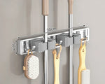 support mural porte balai gris moderne adhésif brosse balai serviette gant flacon salle bain