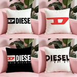 housse coussin blanche peluche courte logo noir canapé salon décoration intérieure moderne coton