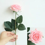 décoration intérieure bouquets roses artificielles rouge rose blanche anniversaire mariage festive automne