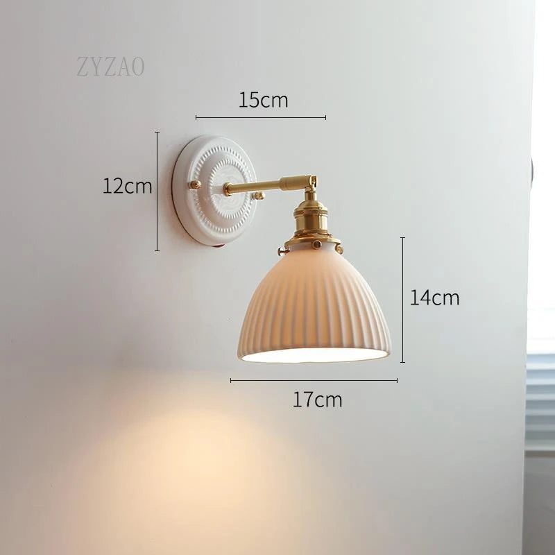 lampe murale classique blanc doré rayures verticales douille vis fixée ampoule câble moderne chambre