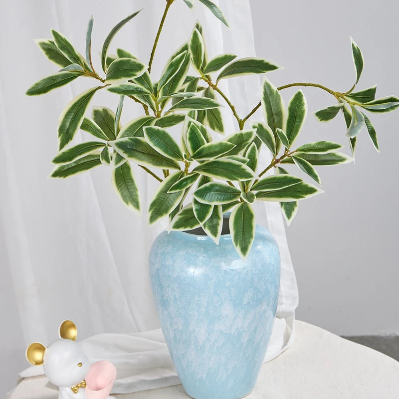 décoration intérieure plante artificielle feuilles soie verte bordure blanche moderne vase inclusion seventyfivecm