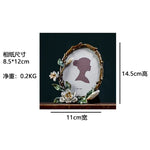 cadres photo vintage décoratifs fleurs magnolias roses boissons anciens livres