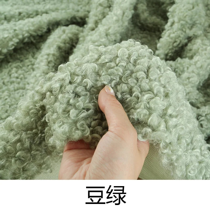 tissu bouclé imitation laine peluche beige bleu rose vert blanc poupée bricolage diy