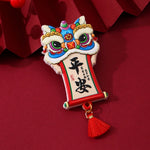 décoration murale lion chinois rouge blanc artisanal pompon rouge texte chinois ornement maison chinois