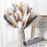 bouquet pampas séchés boho décoration intérieure beige crème marron clair fibres fines ruban vase