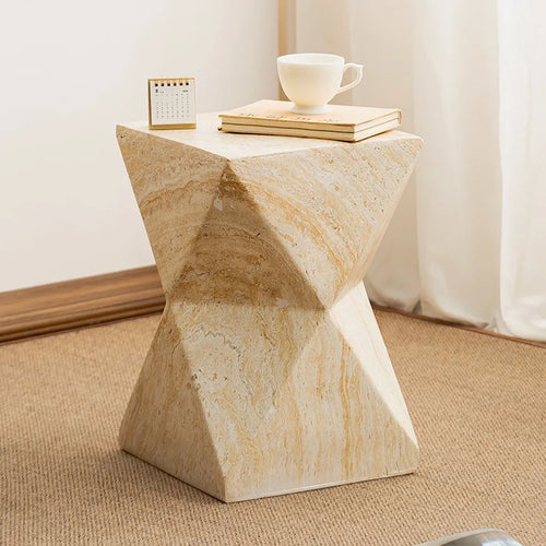 table basse moderne marbre veines marron clair minimaliste structure métal beigeclair salon