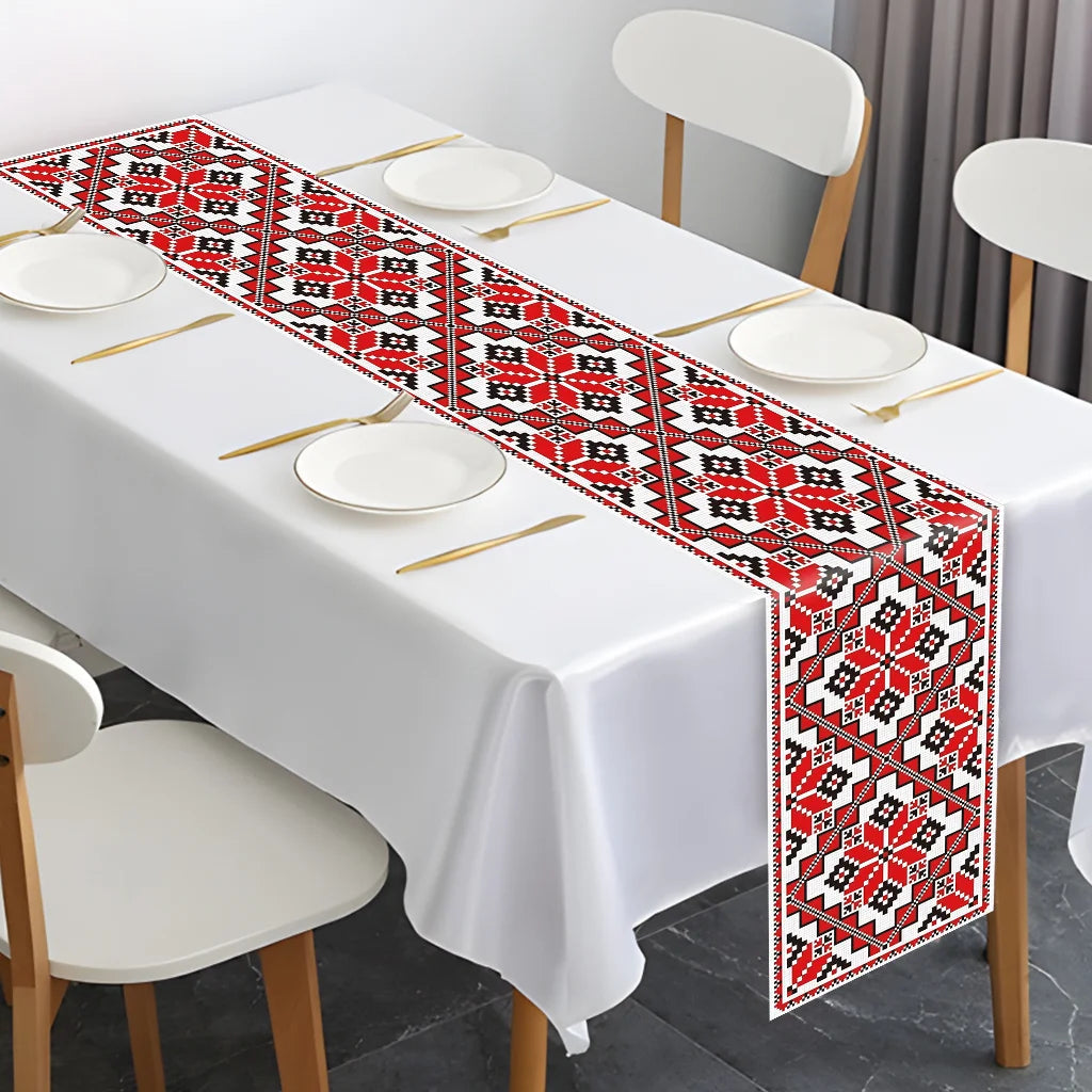 nappe décorative géométrique rouge blanc noire motifs traditionnels folkloriques polyester grande table cuisine festivités