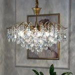 lustre suspension cristal transparent doré lumières classique élégant salon chambre