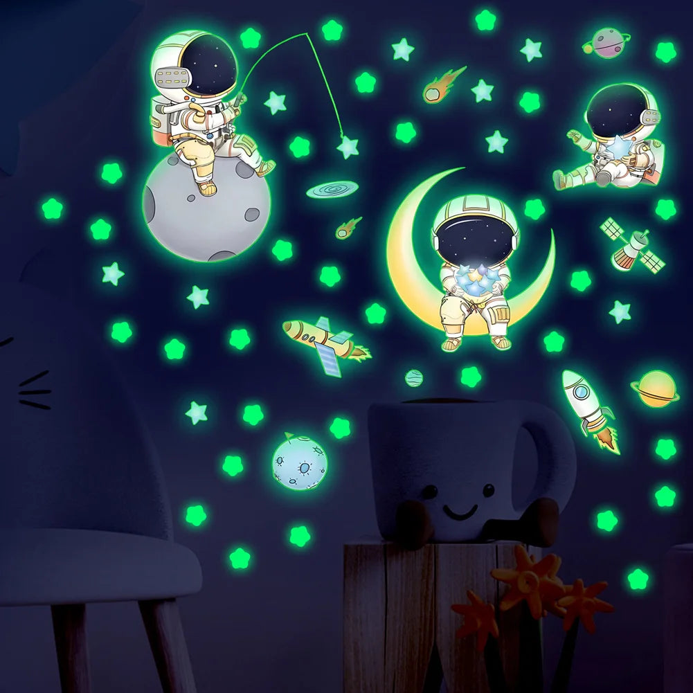 stickers muraux astronautes étoiles fusées nuit chambre enfants illustration cartoon adhésifs lumineux