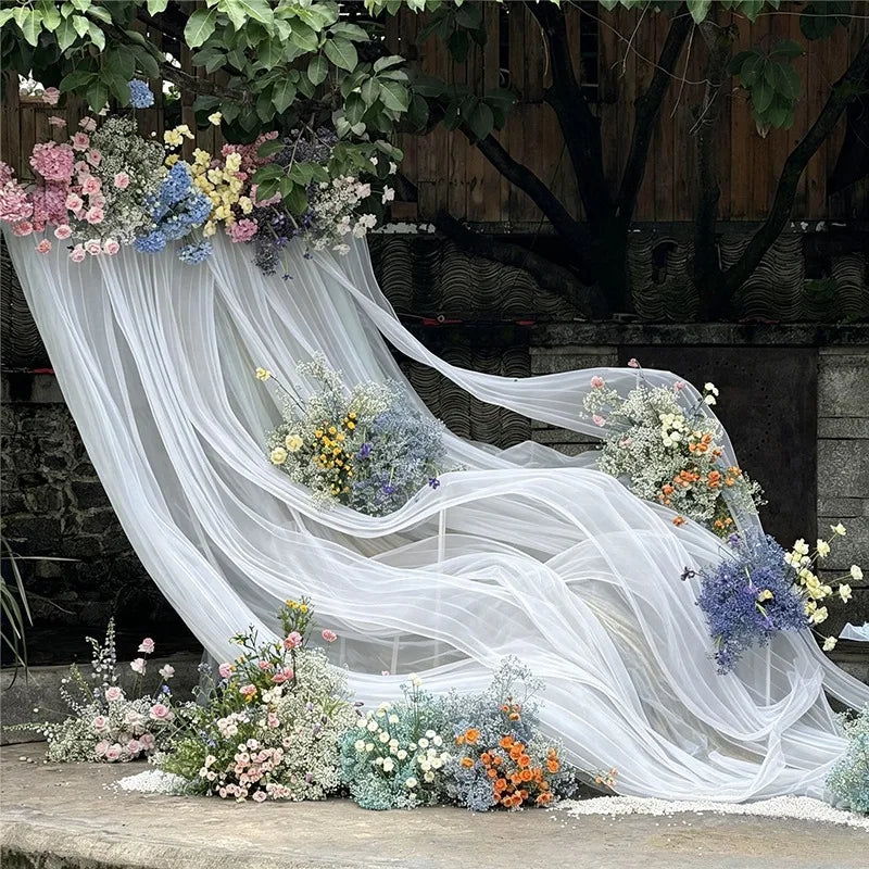 guirlandes textilées blancs ondulées décoration mariage anniversaire événements festifs aériennes transparentes