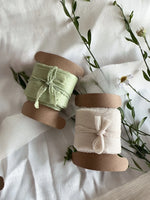 rubans coton blanc rose clair beige vert clair gris violet texture ondulée simple délicat
