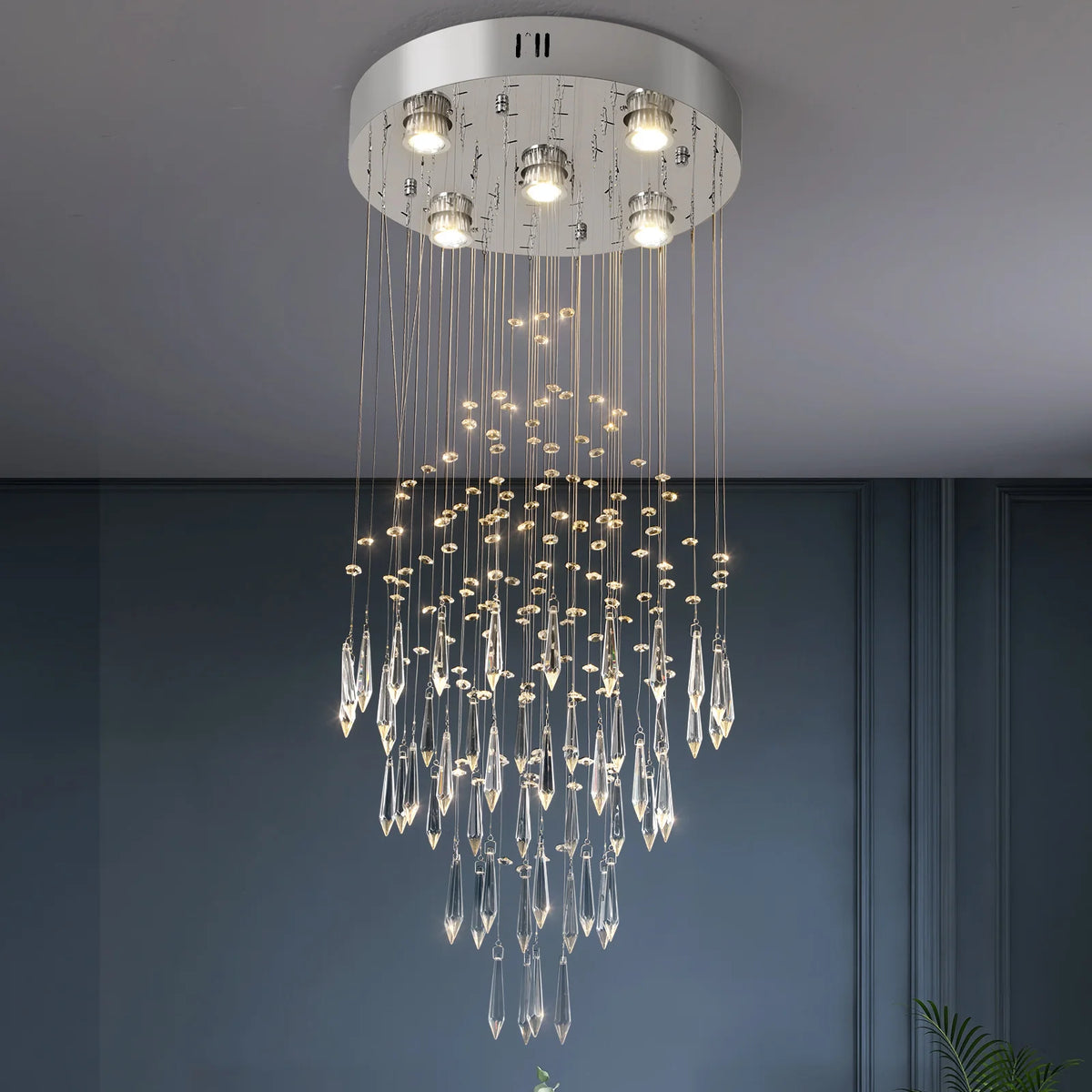 lustre suspendu moderne cristal argenté gouttes transparentes intérieur luxe